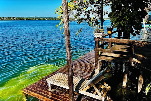 Private beach, white sand, sun-loungers