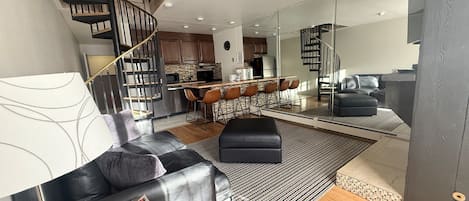 Smart TV, fireplace, DVD player