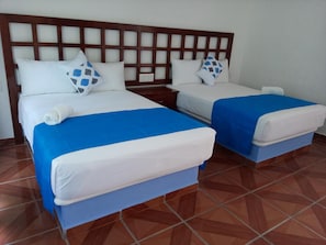 Desk, free WiFi, bed sheets - Hotel D Abril (Santa María Huatulco)