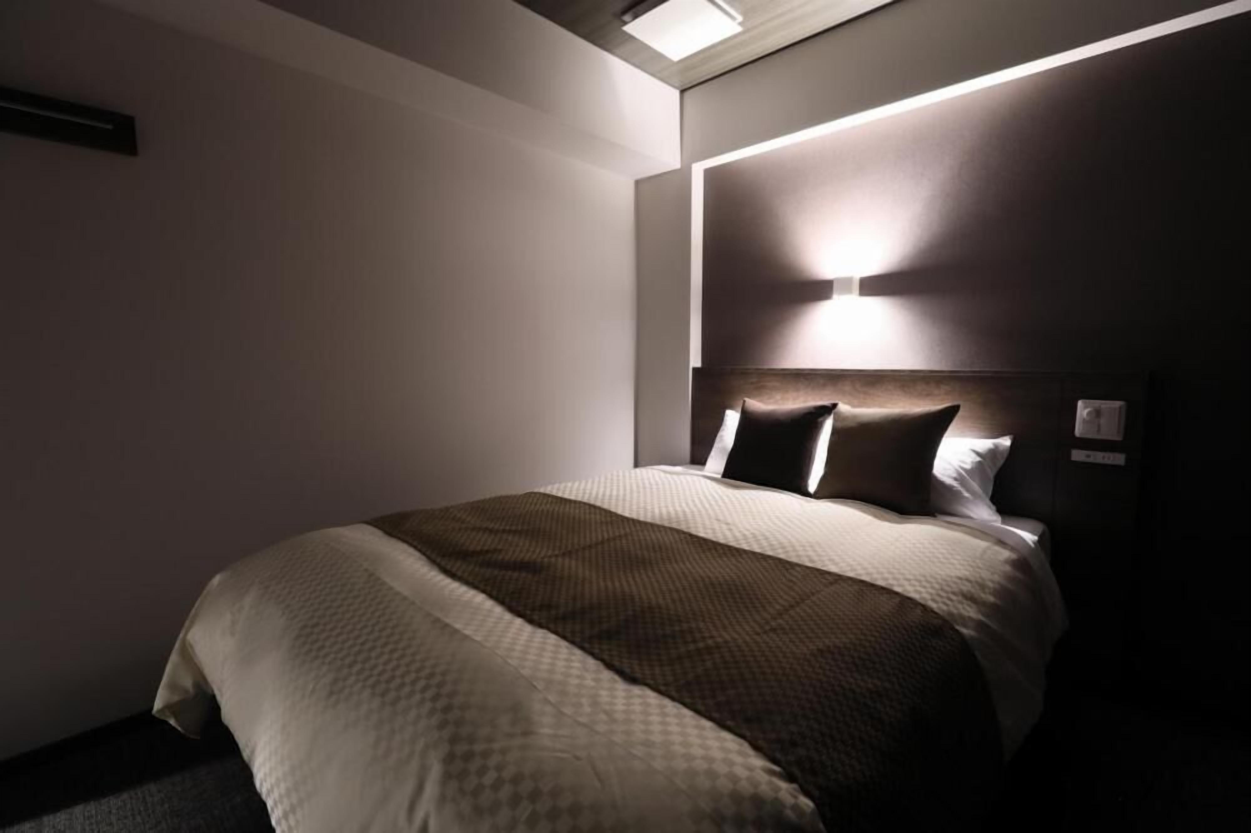 In-room safe, desk, laptop workspace, free WiFi