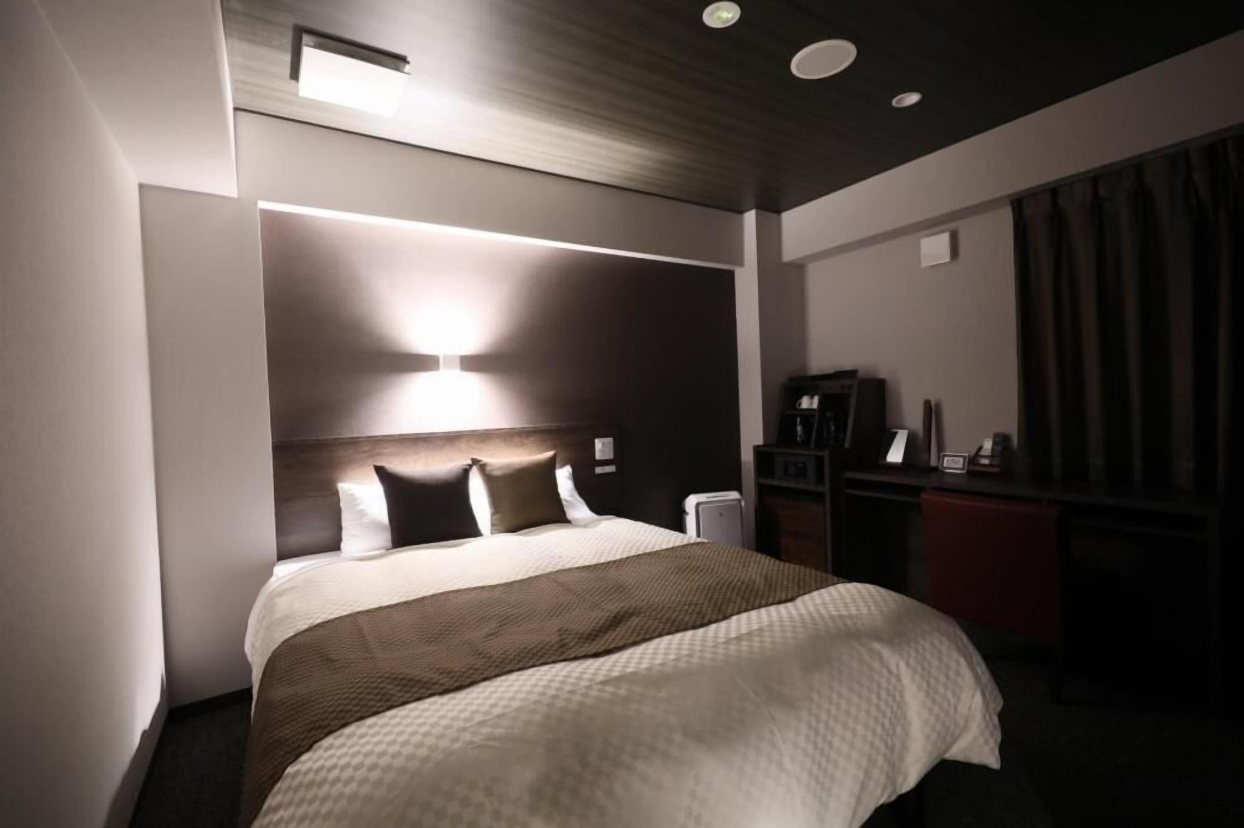 1 bedroom, in-room safe, desk, laptop workspace