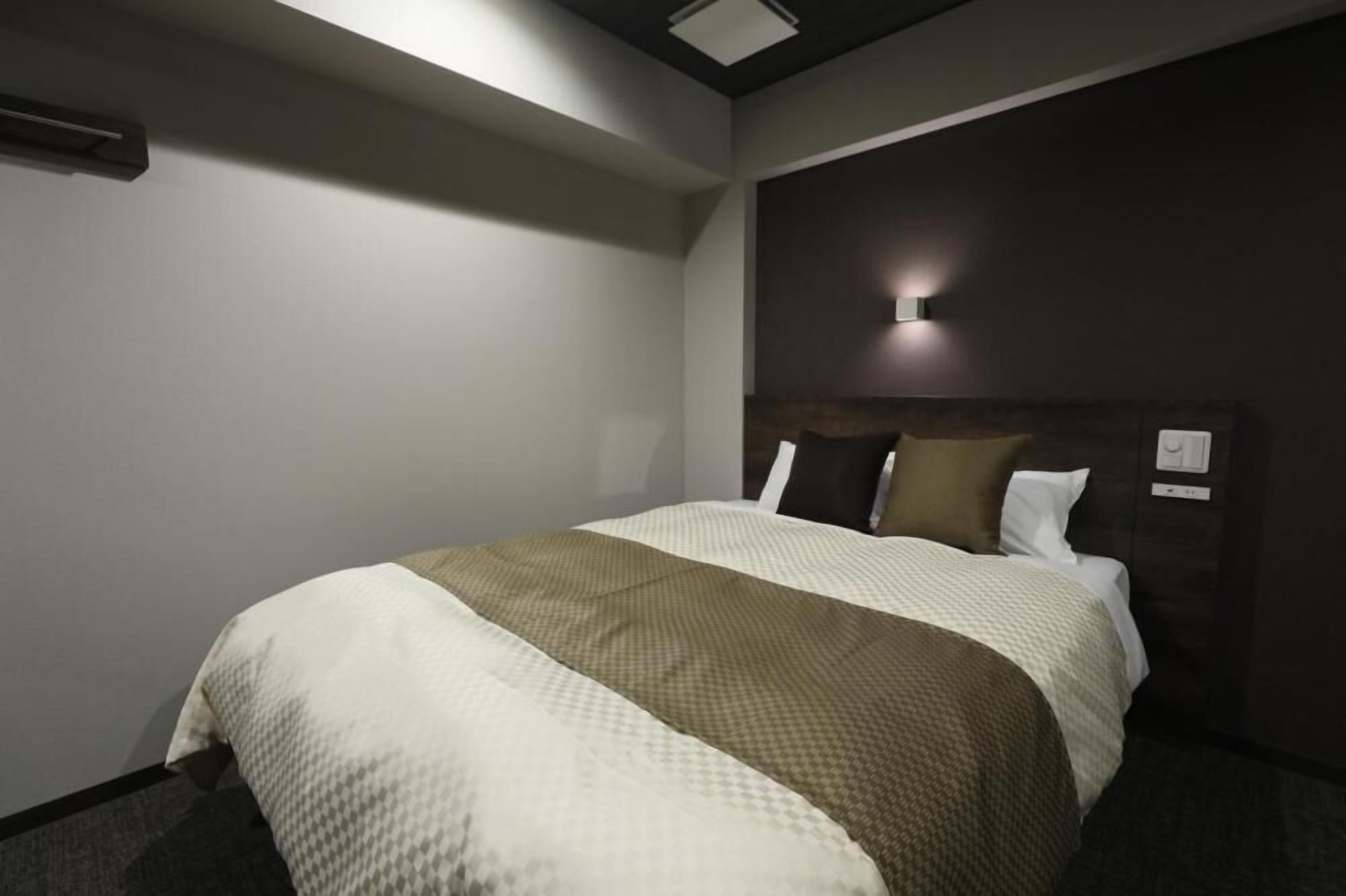 1 bedroom, in-room safe, desk, laptop workspace