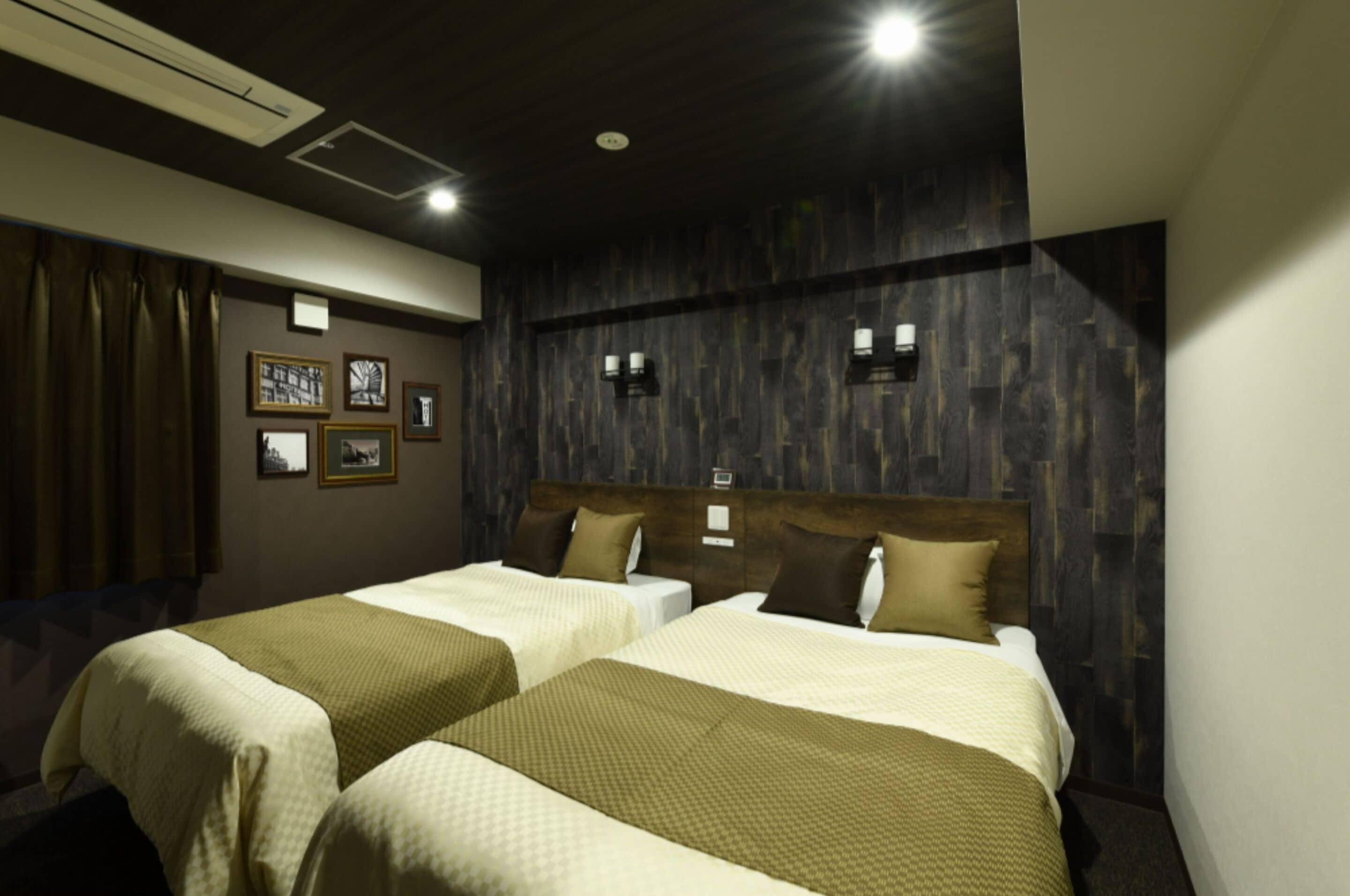 1 bedroom, in-room safe, desk, laptop workspace