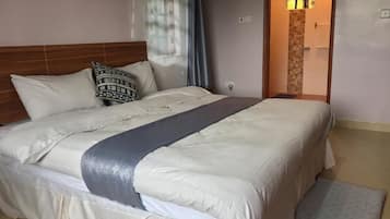 4 bedrooms, in-room safe, individually decorated, individually furnished