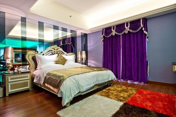 Grand Room | Minibar, desk, blackout drapes, soundproofing