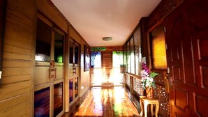 Vestibule
