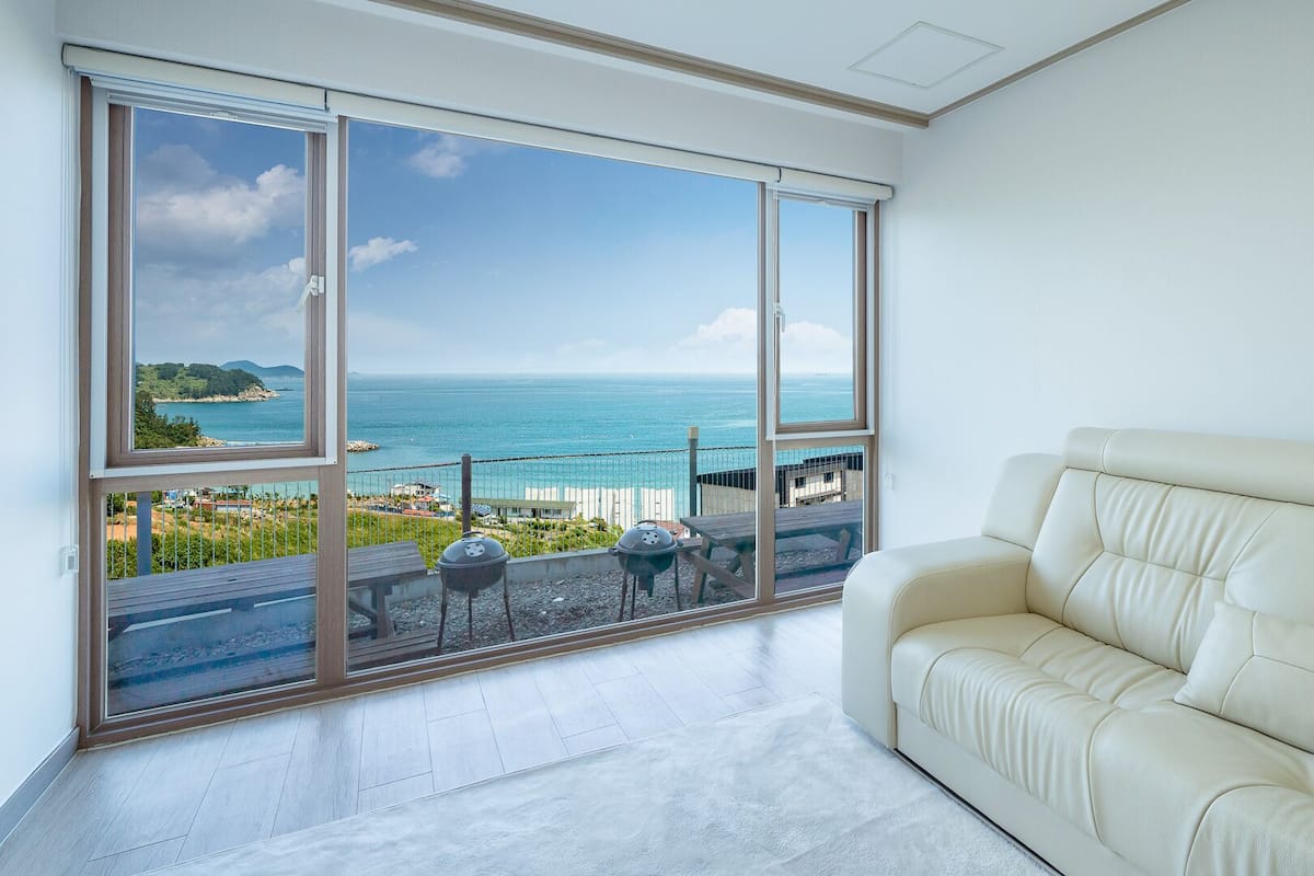 Family Room | Living area
