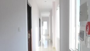 Hallway - Bon Ami Hostel (Hue)