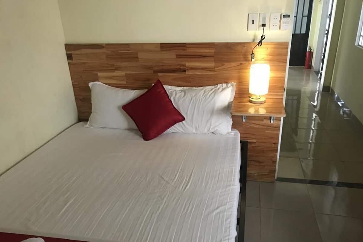 Double Room | Free WiFi