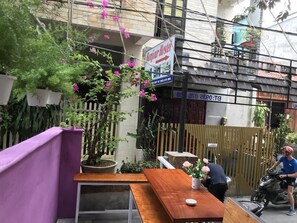 تناول الطعام
