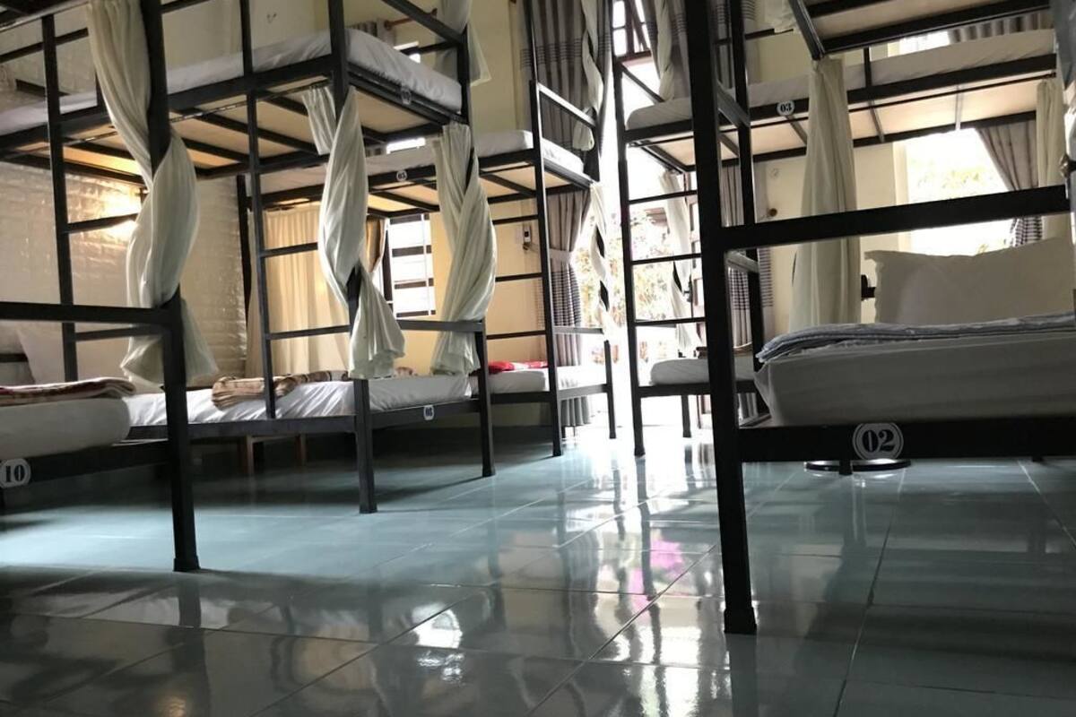 Bed in 10-Bed Mixed Dormitory | WiFi (free)