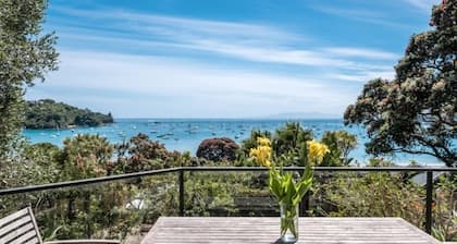Waiheke Beach Villa Oneroa