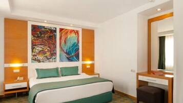 Main Building Standard Double or Twin Room | Minibar, in-room safe, desk, blackout drapes