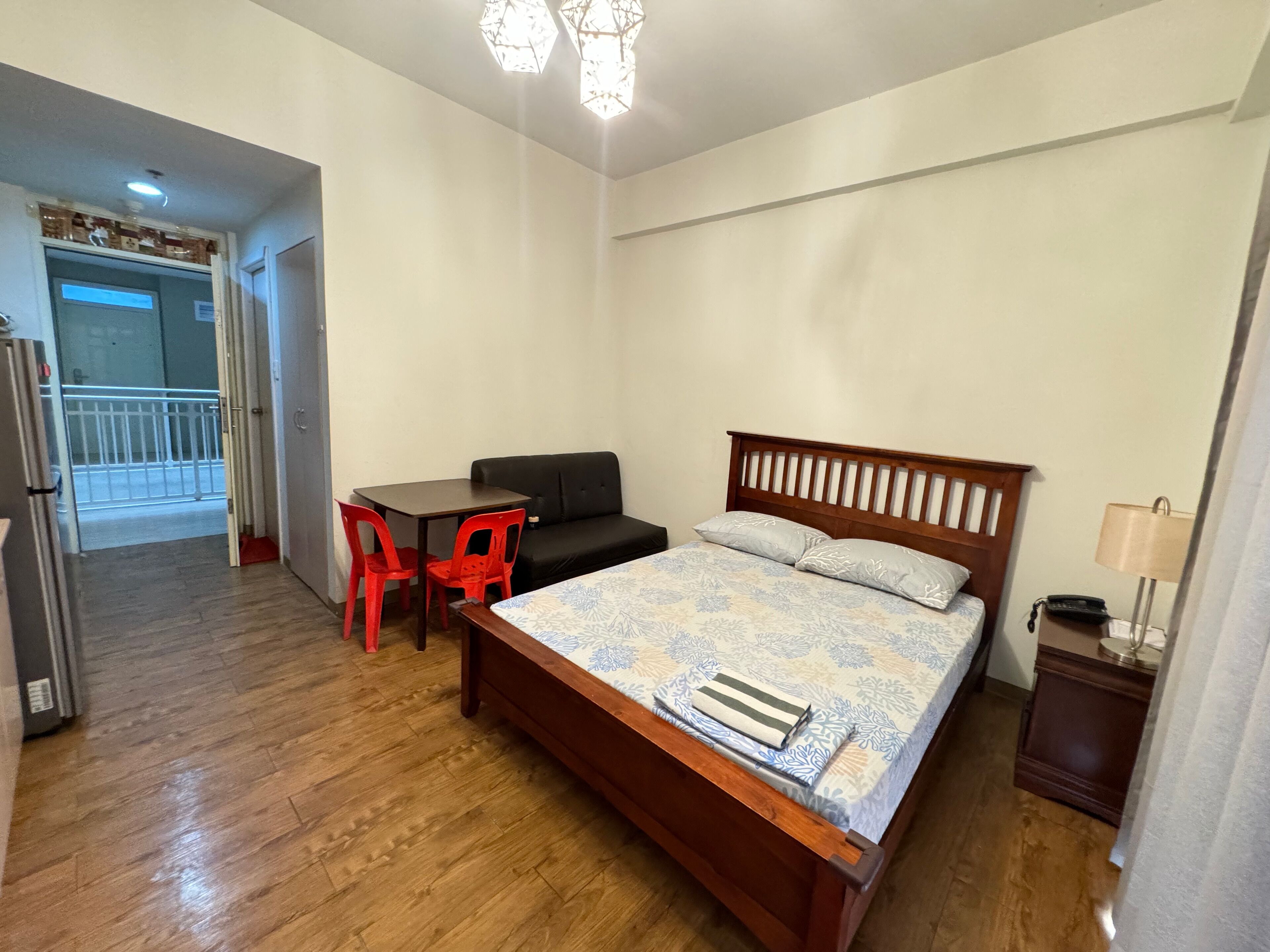 ANIA SUITE ROOM | Individually furnished, laptop workspace, blackout drapes, free WiFi