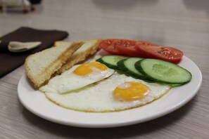 Desayuno continental incluido todos los días
