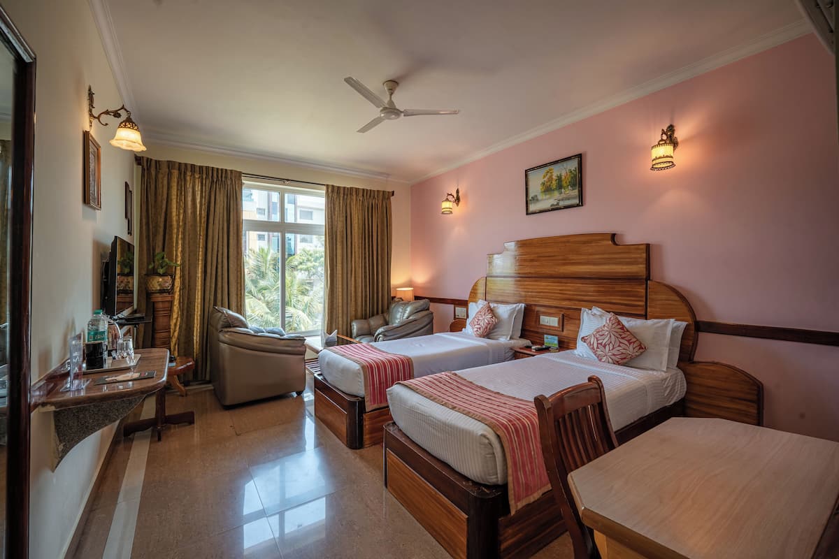 1 bedroom, minibar, individually decorated, individually furnished