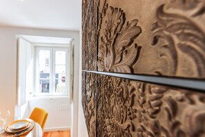 Interior - Cozy & Stylish central apt in XIX century building (Lisboa)