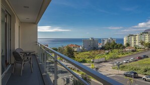 Appartement Ville, 1 chambre, balcon, vue mer | Vue sur la plage/l’océan