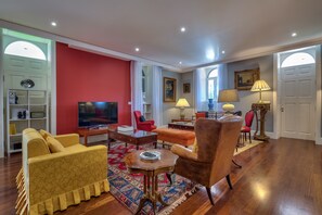 Living area - Century House (Funchal)