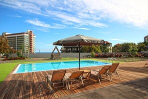 Outdoor pool - Century House (Funchal)