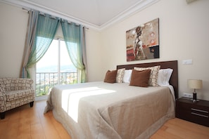 Apartment, 2 Bedrooms, Pool Access, Sea View