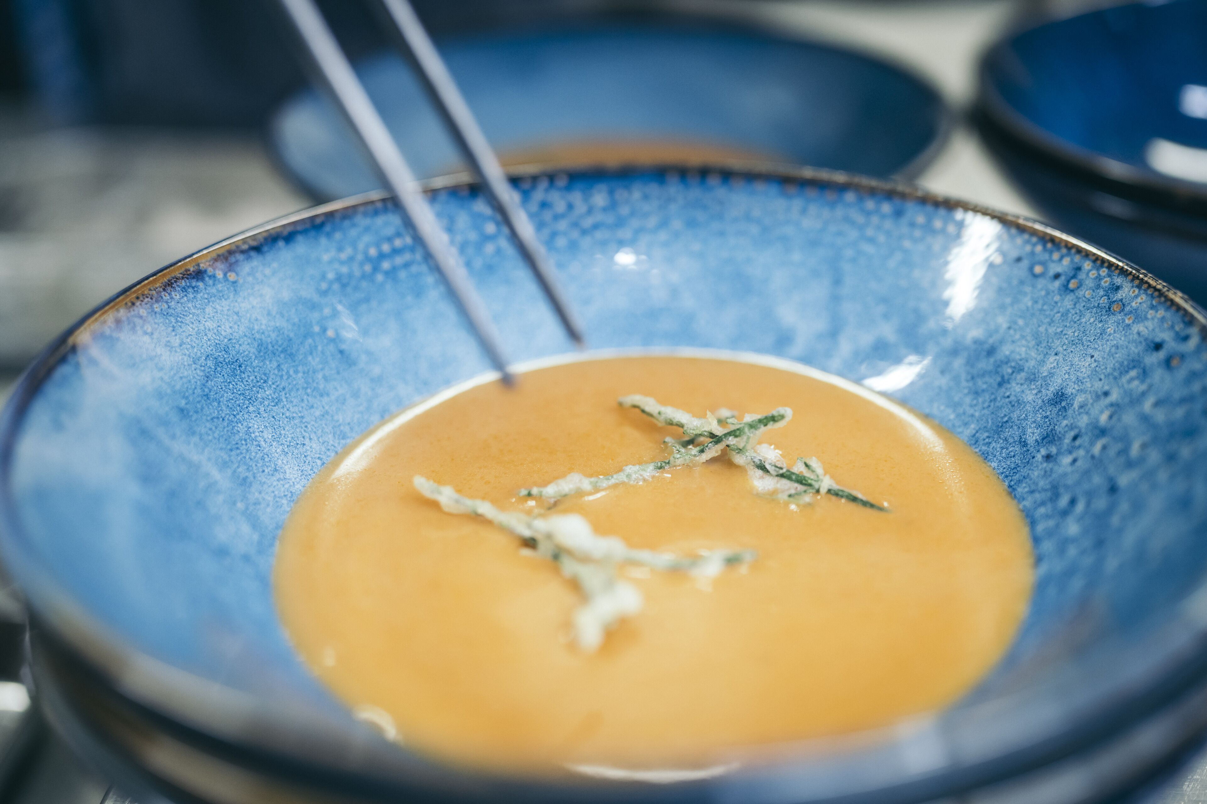 lunch, dinner served; regional cuisine, al fresco dining