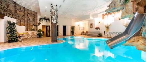 Piscine couverte