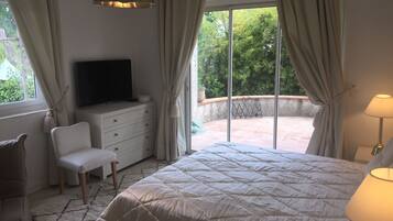 Suite Studio, cuisine (A2) | Coin séjour