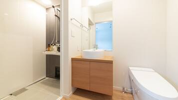 Premium Chalet, 3 Bedrooms | Bathroom