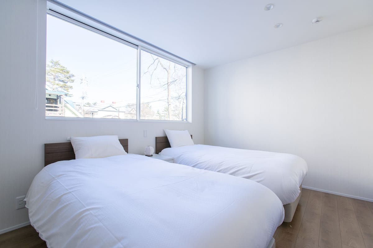 Deluxe chalet (A) | 3 slaapkamers, luxe beddengoed, pillowtop-bedden, een laptopwerkplek