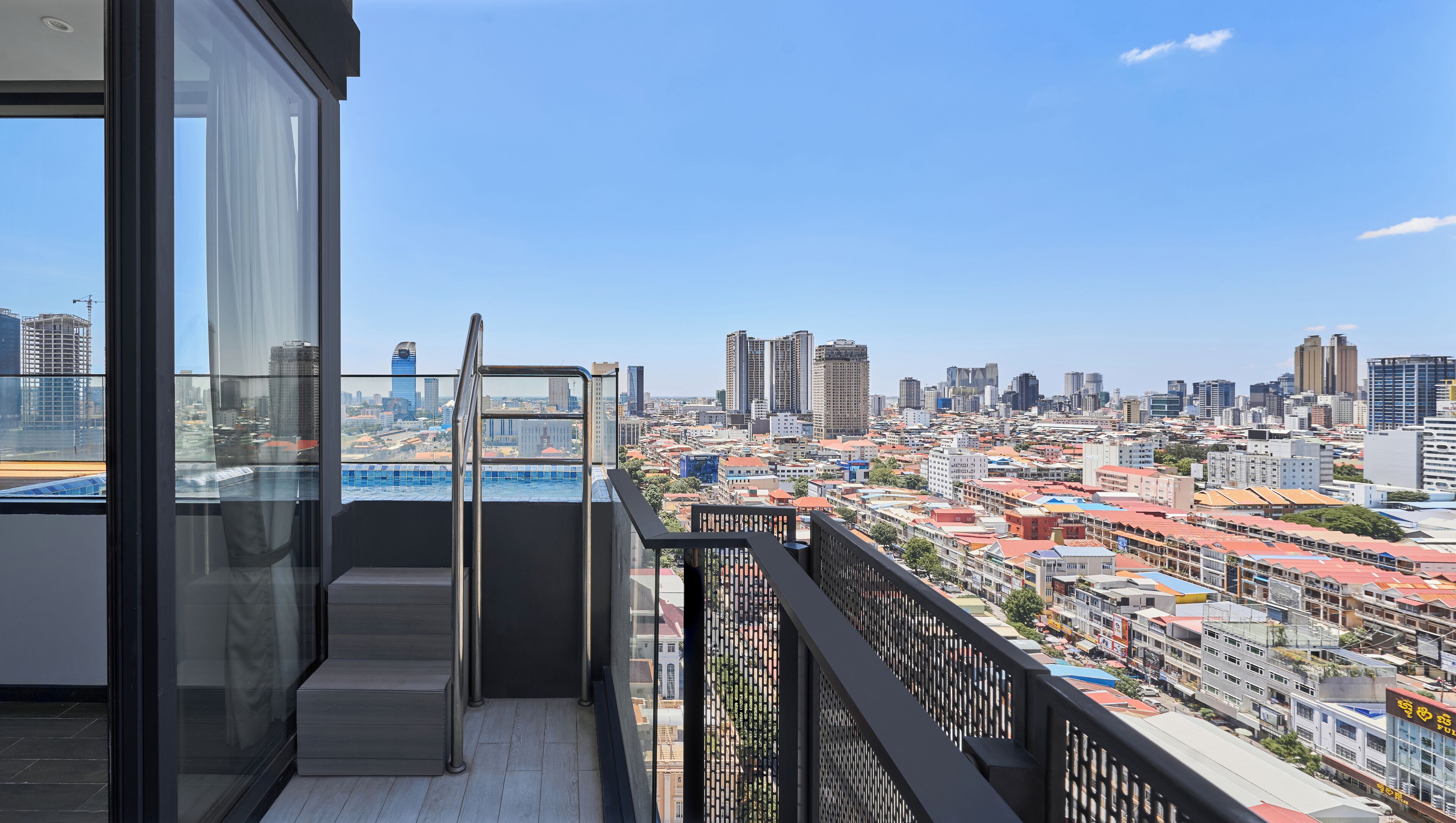 Foto - Luxcity Hotel & Apartment