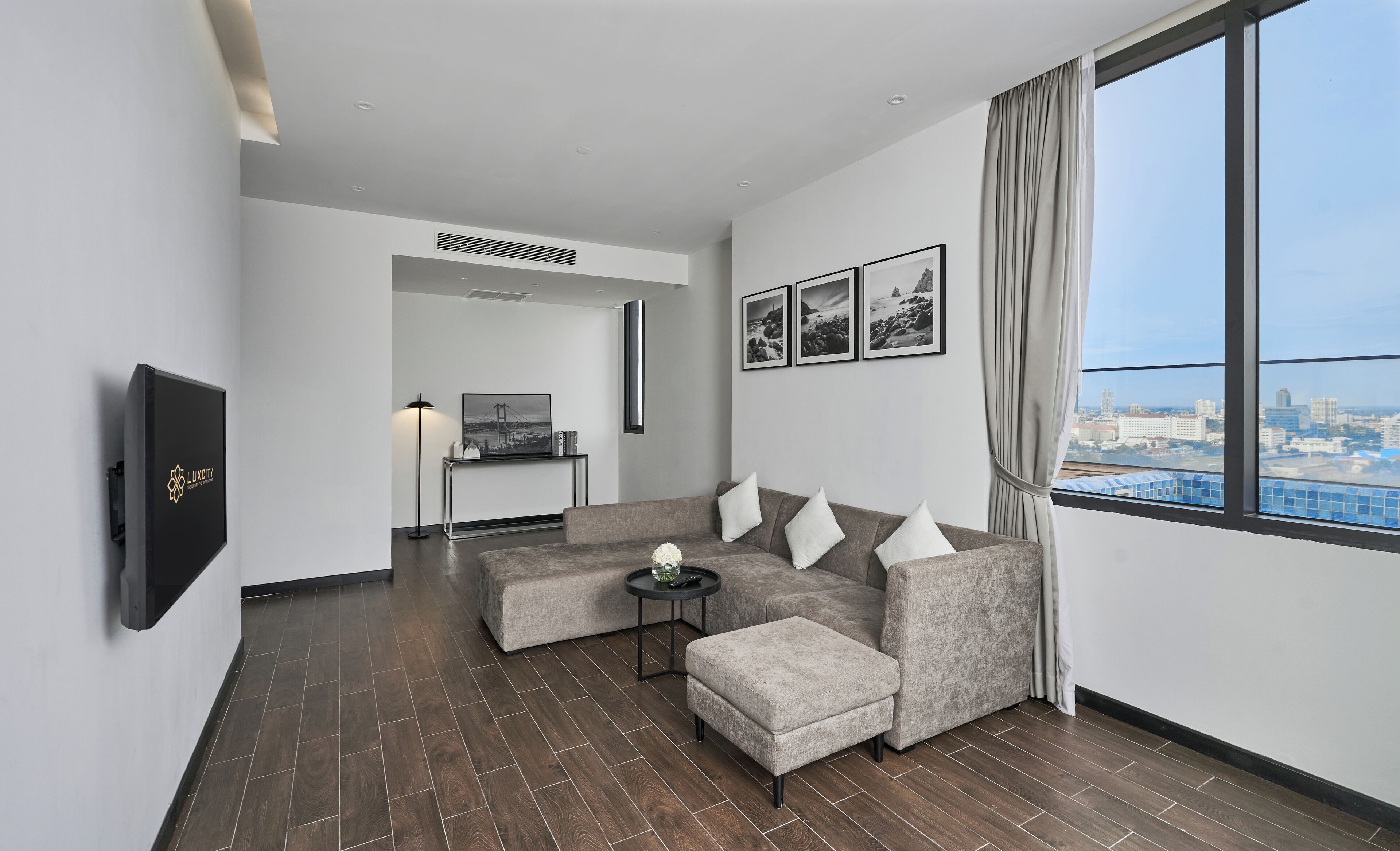 Photo - Luxcity Hotel & Apartment