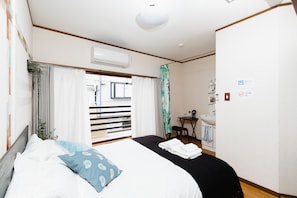 House | 4 bedrooms, free WiFi - Traveltime-hanazono (Osaka)