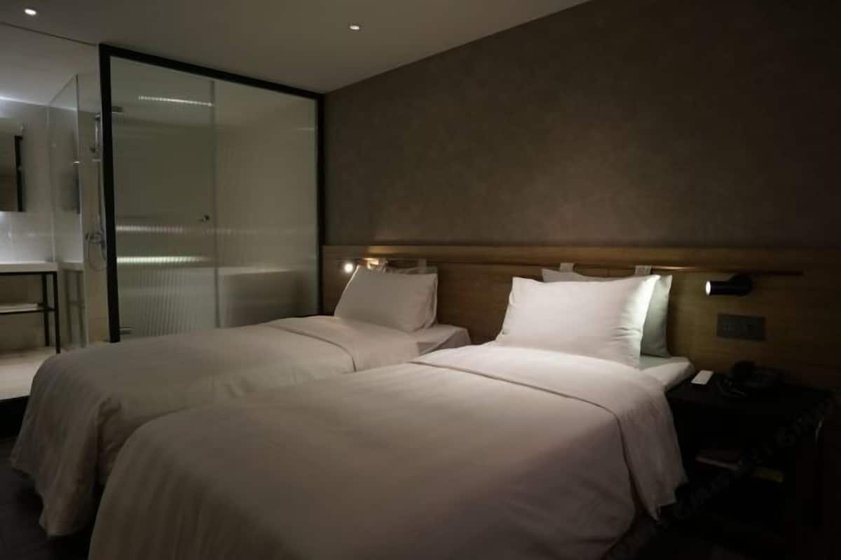 1 bedroom, premium bedding, in-room safe, individually furnished