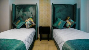 Apartamento superior | 2 dormitorios, sistema de insonorización, cunas (de pago) y wifi gratis