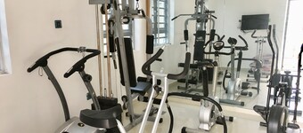 スカイ ロック ホテルズ