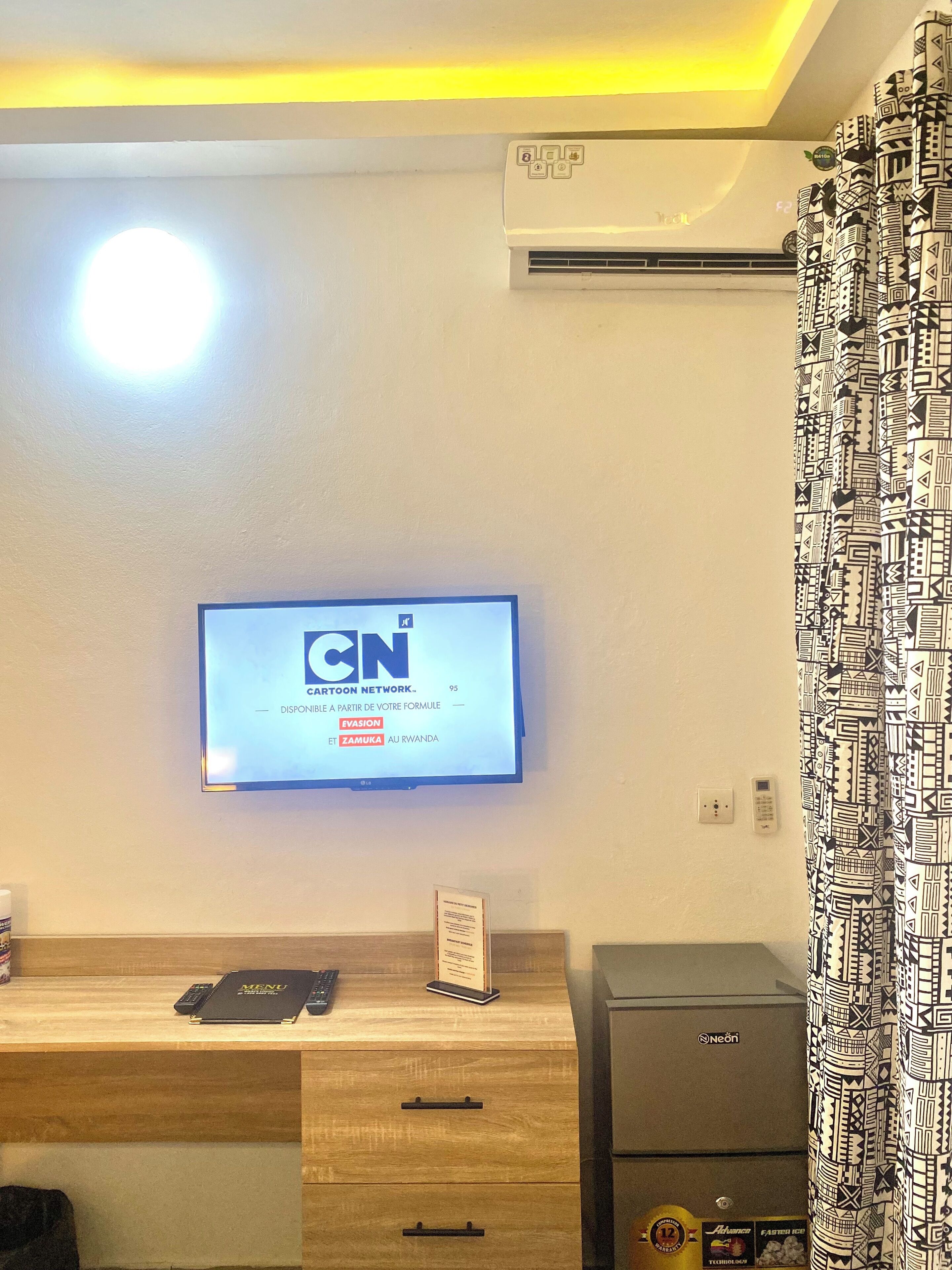 华丽双人房 | 遮光窗帘、熨斗/熨板、免费 WiFi、床单