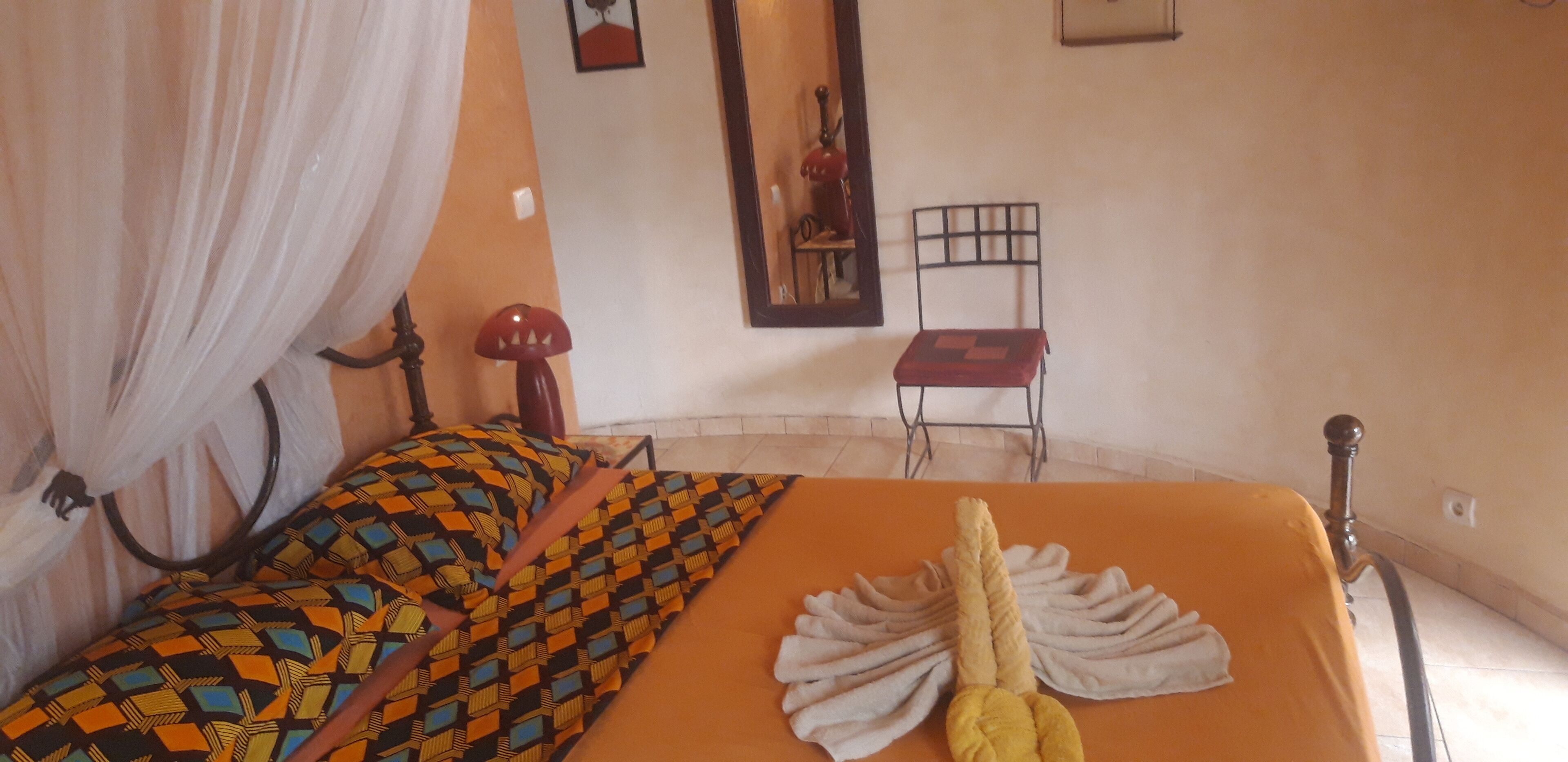 Standard Double Room Single Use | In-room safe, individually decorated, individually furnished, desk