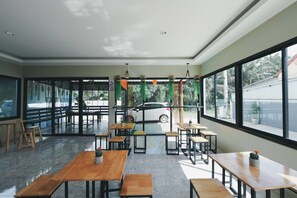 Dining - Hillside Boutique (Surat Thani)