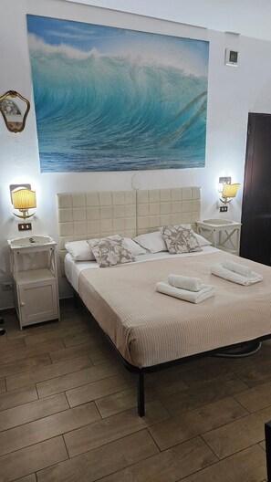 1 Schlafzimmer, Zimmersafe, Bügeleisen/Bügelbrett, kostenloses WLAN