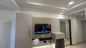 Deluxe Room | Free WiFi