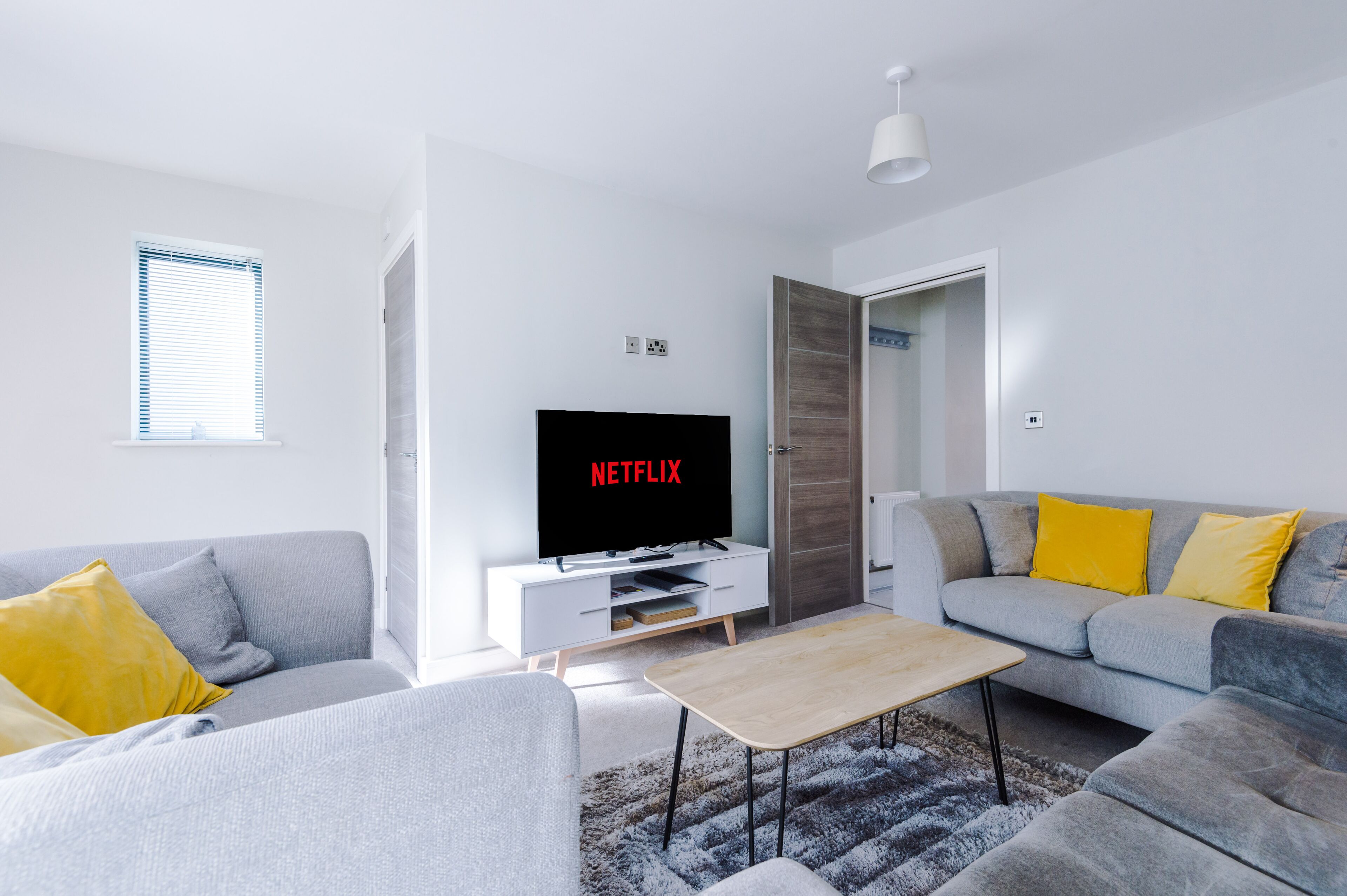 Căn hộ (incl. cleaining fee) | Khu phòng khách | Smart TV 