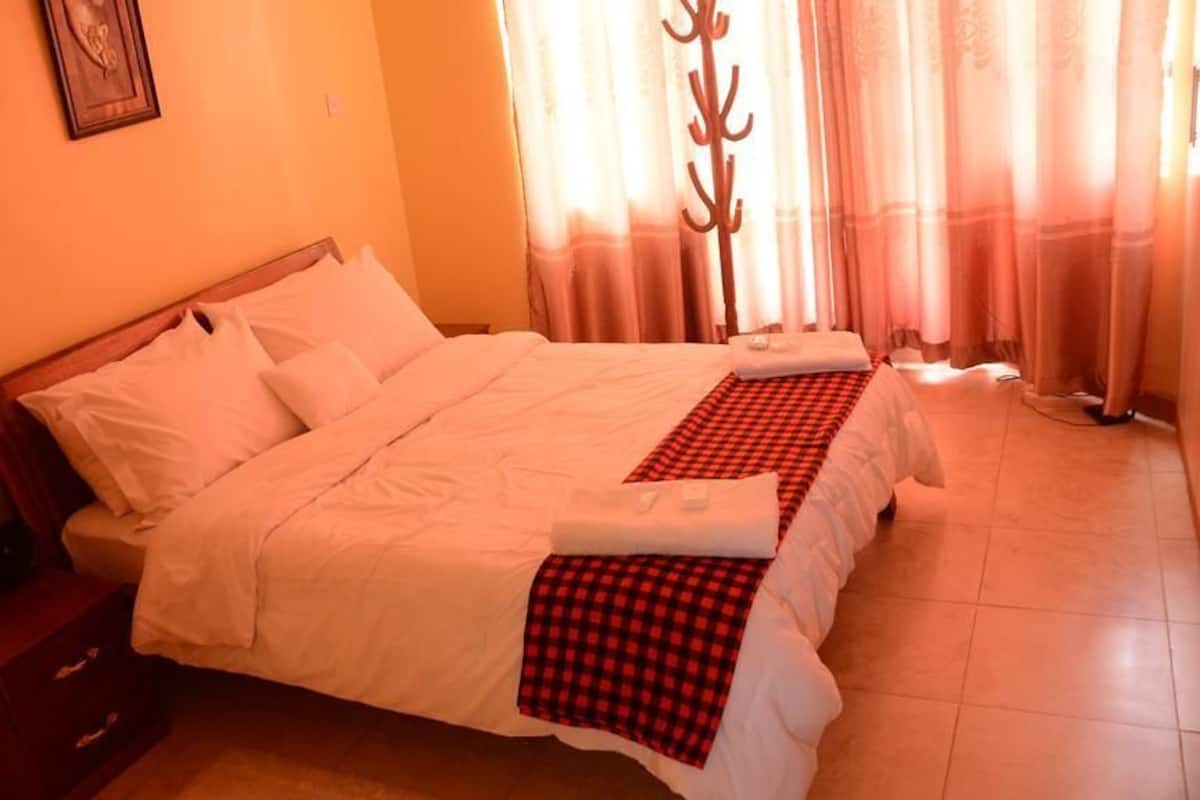 Down duvets, pillow-top beds, blackout curtains, soundproofing
