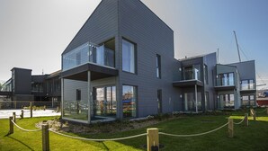 Exterior - The Salt Lodge (Troon)