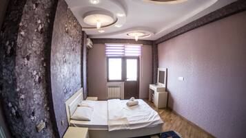 Apartamento Confort | Cortinas opacas, tabla de planchar con plancha, camas supletorias