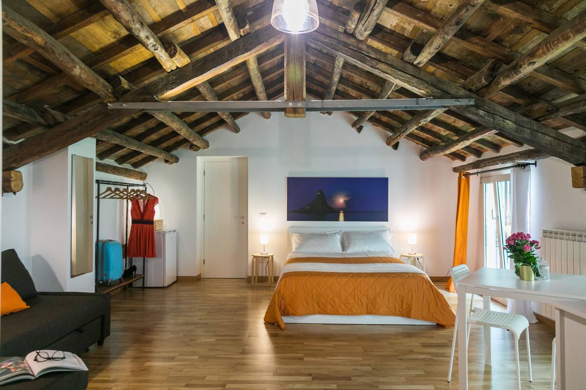 Superior Suite (MANSARDA) | Hypo-allergenic bedding available, down comforters, minibar (free items)