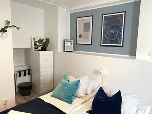 Habitación (5) | Tabla de planchar con plancha, wifi gratis y ropa de cama 
