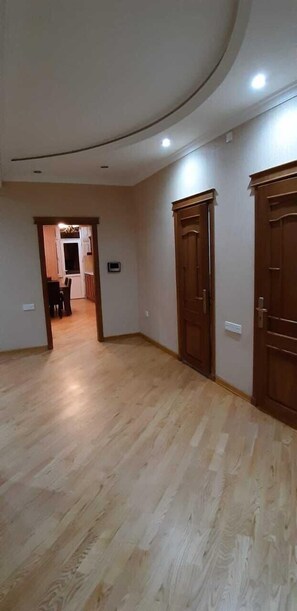 컴포트 아파트 | 암막 커튼, 다리미/다리미판, 간이 침대, 무료 WiFi