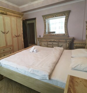 公寓 | 熨斗/熨衣板、免费 WiFi、床单