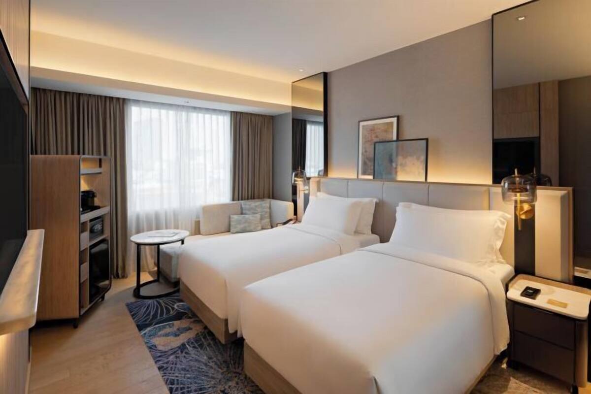 1 slaapkamer, een minibar, een kluis op de kamer, een bureau